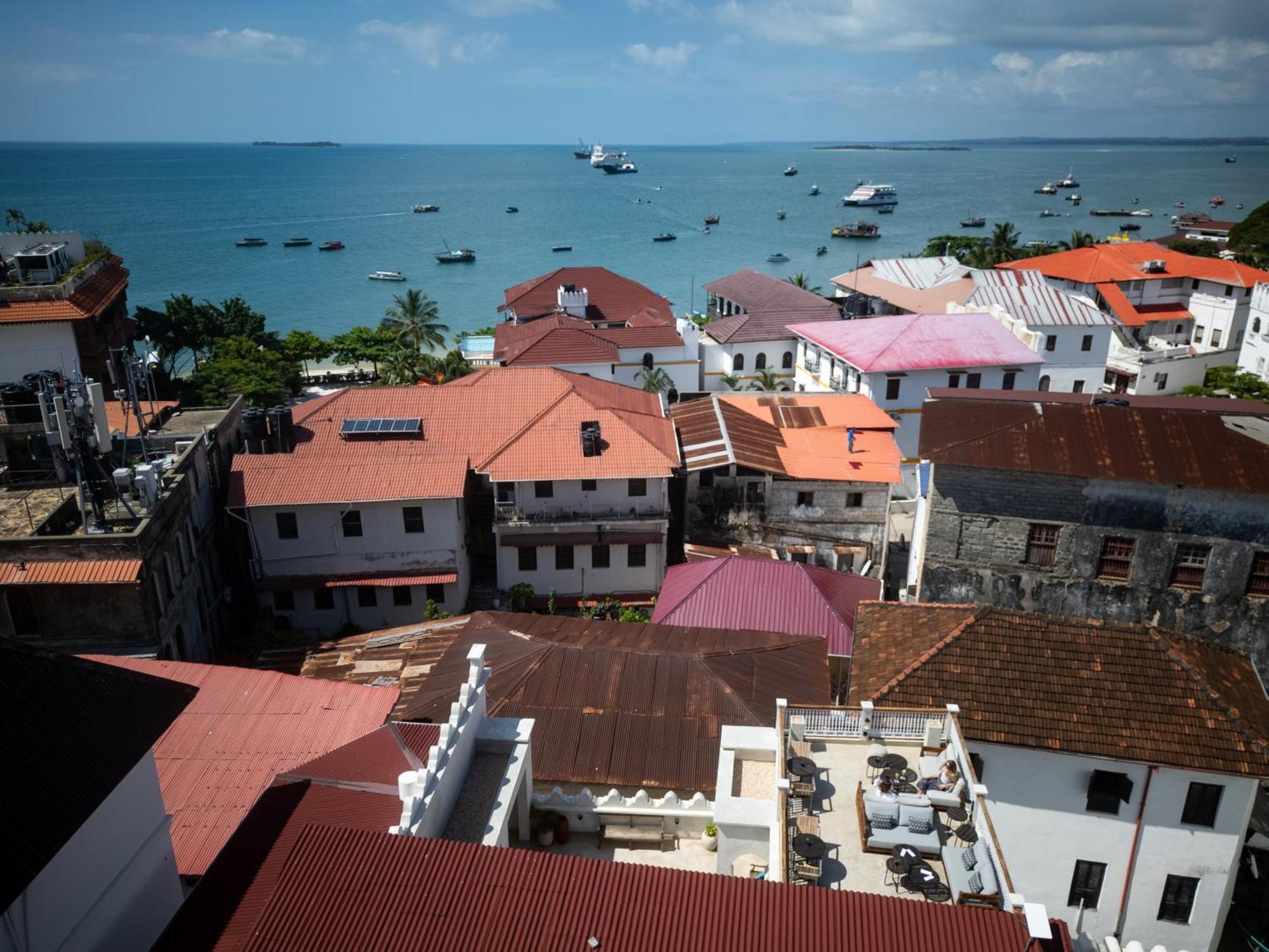 The Neela Boutique Hotel Stone Town Занзибар Экстерьер фото